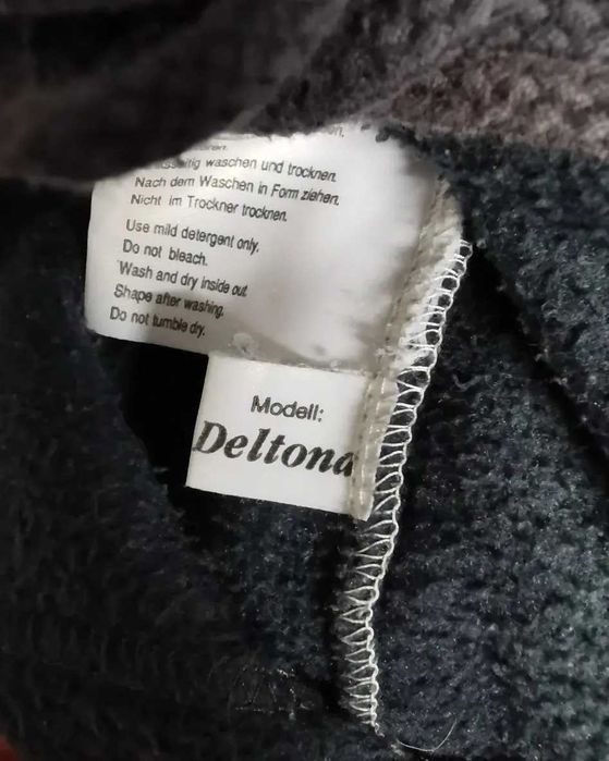 Vând polar HUGO BOSS mărime M