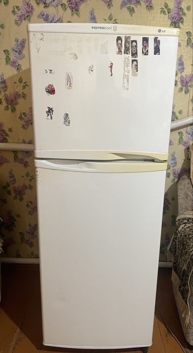 Холодильник  LG
