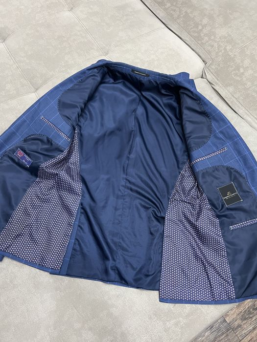 Костюм Roberto Zanetti