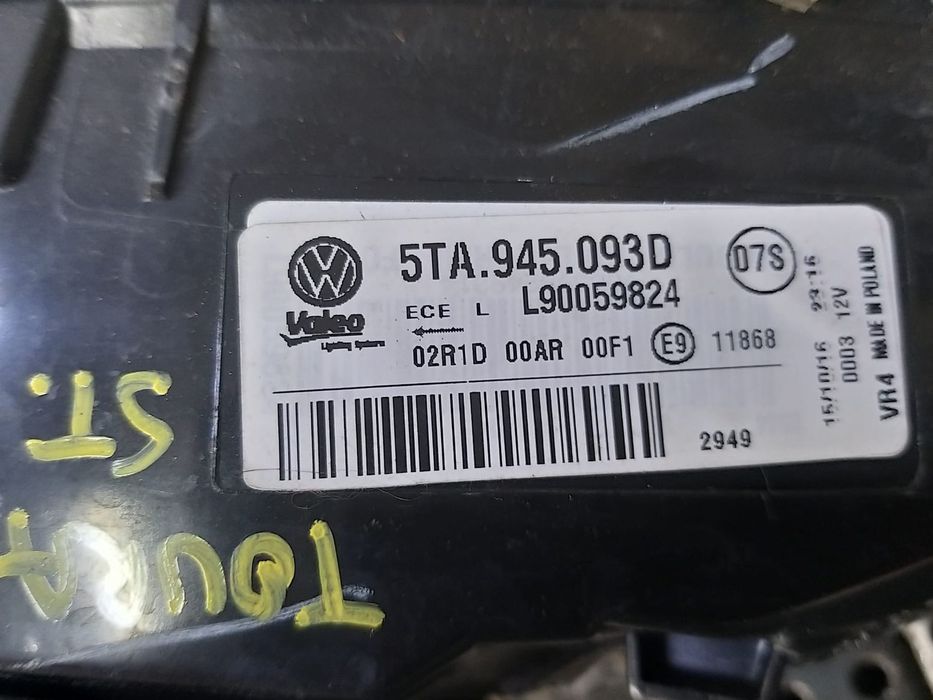 Stop tripla lampa stanga led haion vw touran 3 5ta945309 5ta945093d l90059824