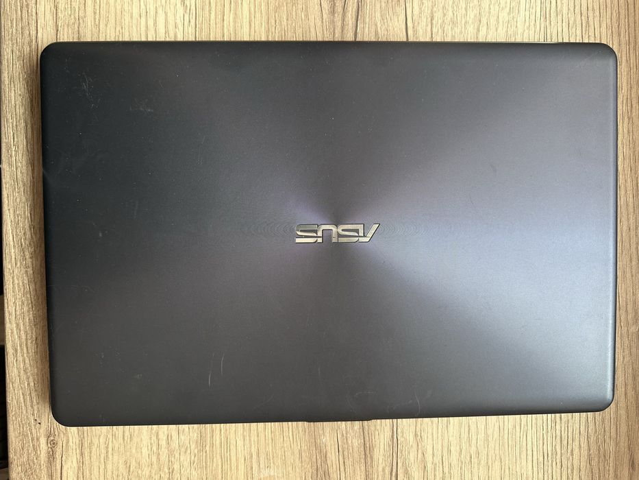 Asus x542u ноутбук