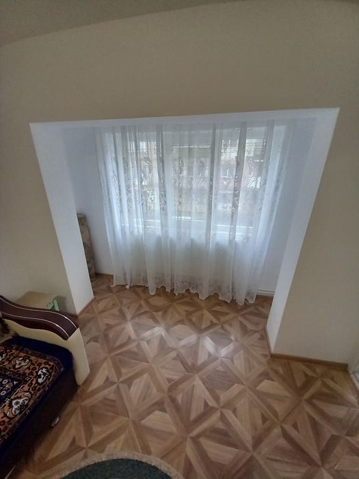 De vanzare garsonieră