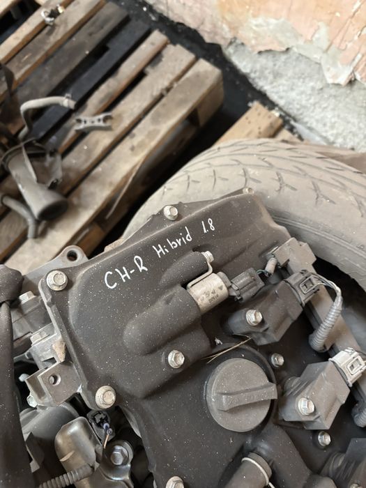 Двигател Toyota C-HR 1.8 Hybrid
