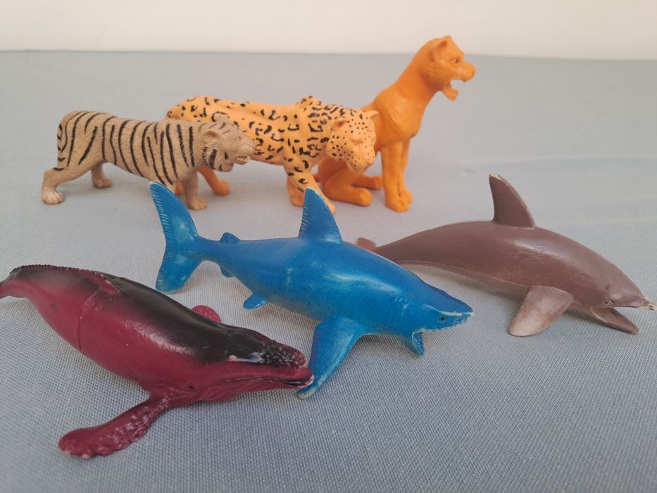 Детски пласмасови играчки-животни,пони.киндер.Пласмасови гребени.