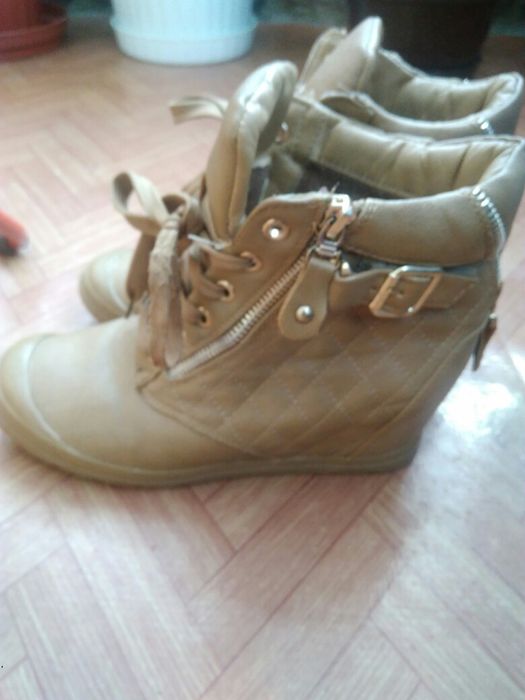 Дамски боти Нови