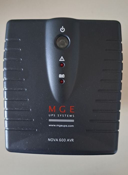 ПродавамUPS MGE NOVA 600 AVR без акумулатор.