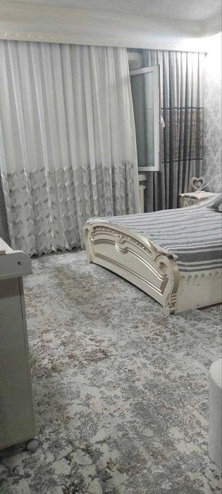 Продаётся 4-х комнатная квартира в Юнусабадском районе!!!