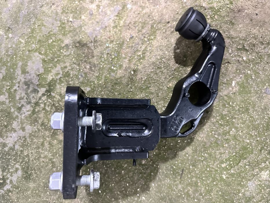 Нов Оригинален теглич Mercedes  G class W465