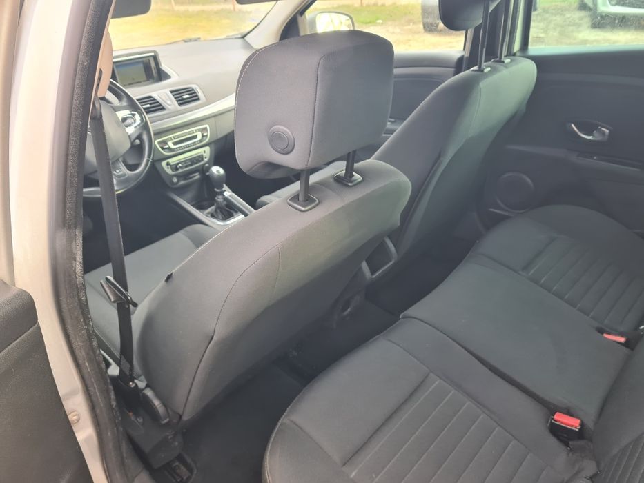 Renault Megane/Limited Edition-1.5 Dci110-euro 6-an 2016-proprietar