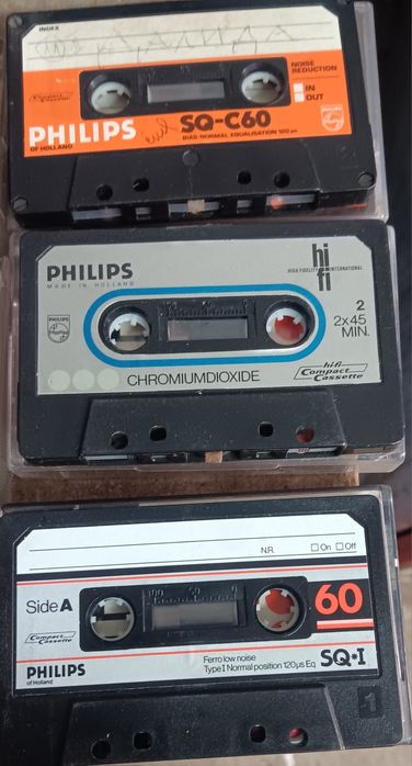 Аудио касети PHILLIPS