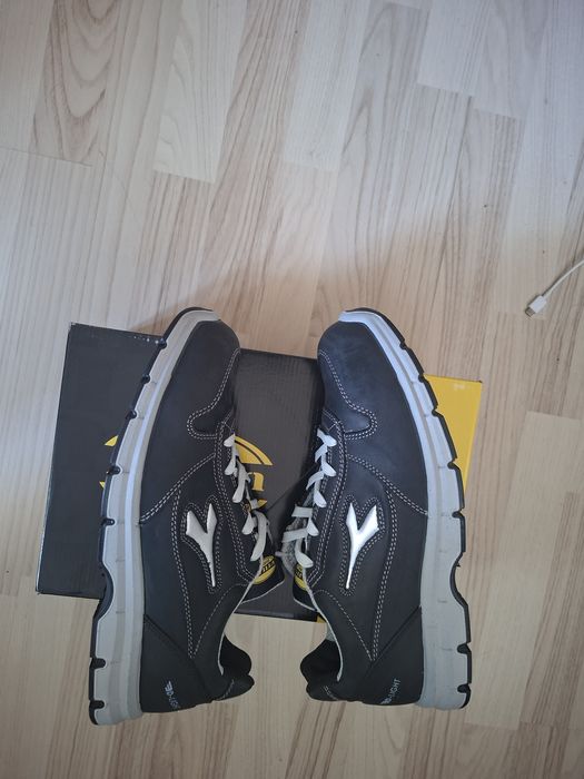 Работни  обувки DIADORA