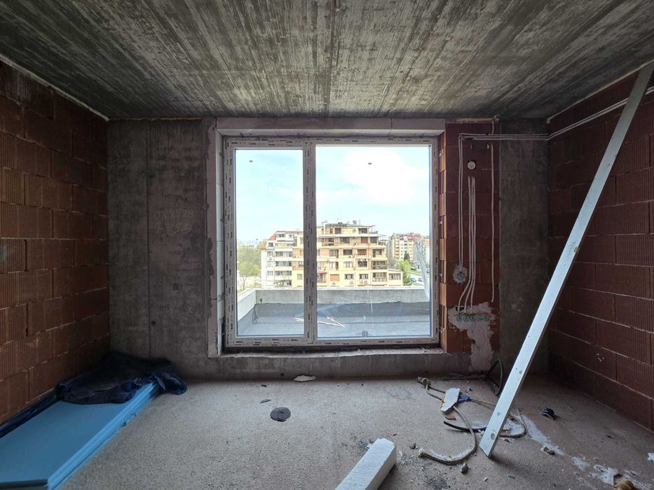 Продава се Четиристаен апартамент в София, Слатина - 138 кв.м за 1998 €/кв.м - Снимка #6