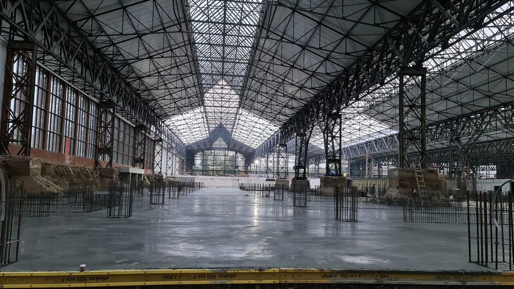 Pardoseli Industriale elicopterizate cu Cuart, turnare Finisare beton