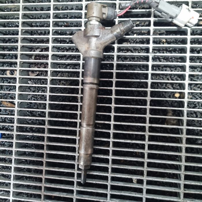 Injector Toyota RAV 4 III 2.2 D - 4D 177cp 2005 - 2009 177CP 2AD - FHV (1613) Diesel Injectie Denso 2367026020 Garantie