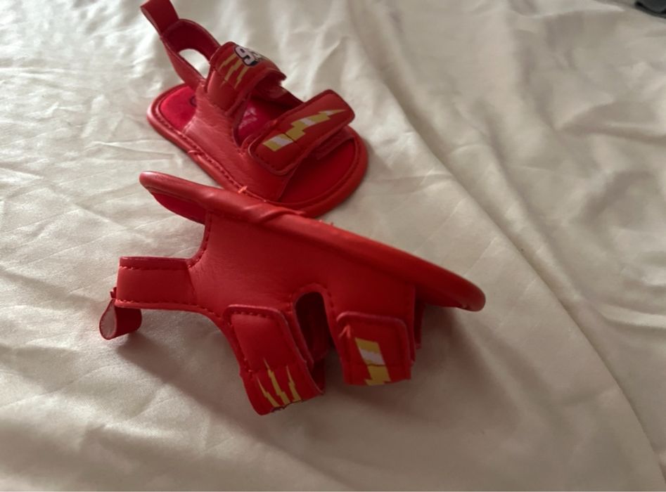 Дисни Сандали за бебче