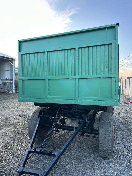 Remorca 10 tone basculabila 3 parti