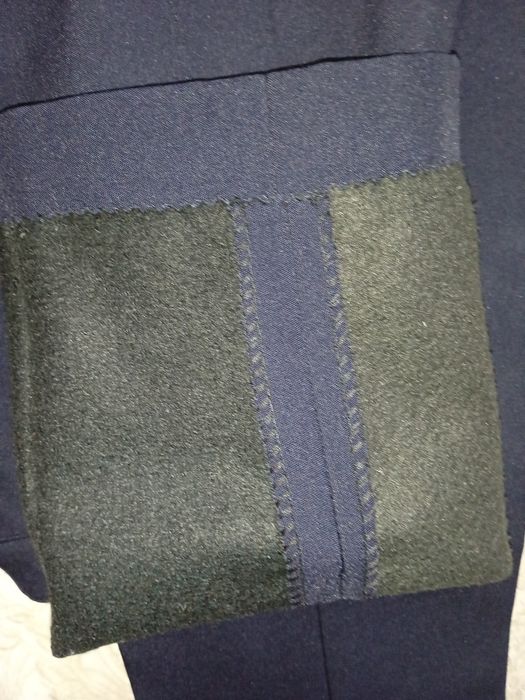 Продам школьные брюки