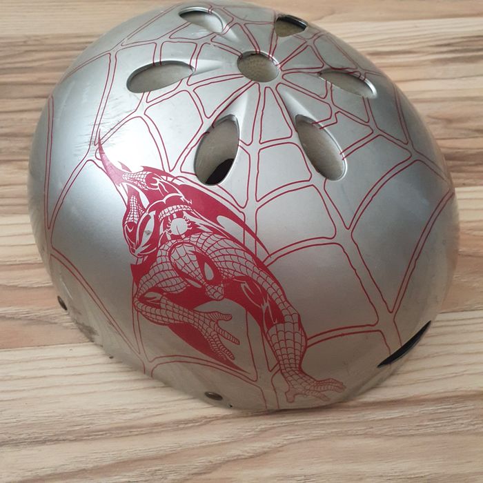 Шлем Marvel защита