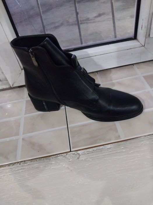 Женские полусапожки