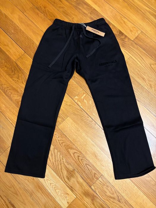 Pantaloni Essentials M,L