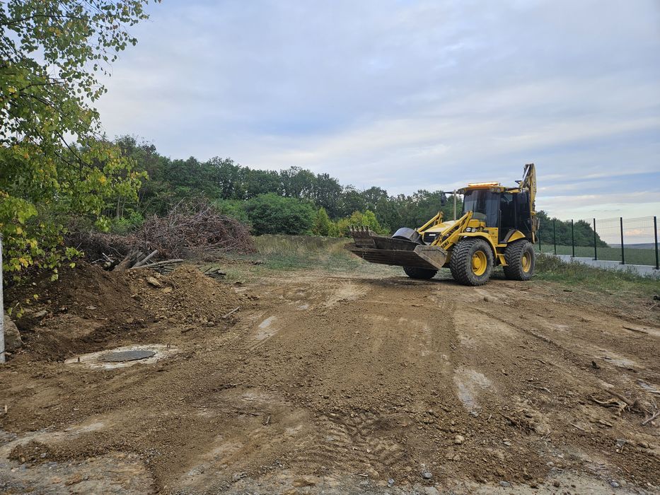 Servicii cu Buldoexcavator