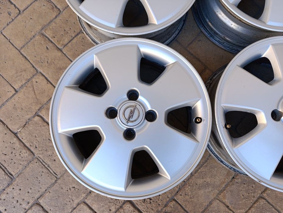 Оригинални джанти за Опел 4х100 15 цола