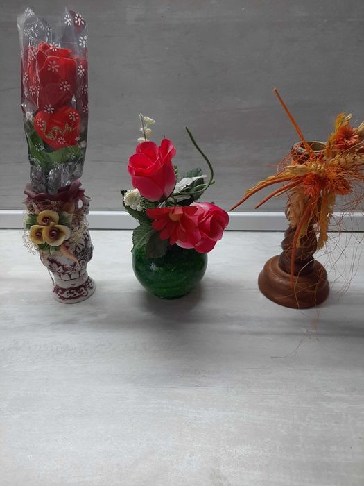 Декорация.  Градинска маса