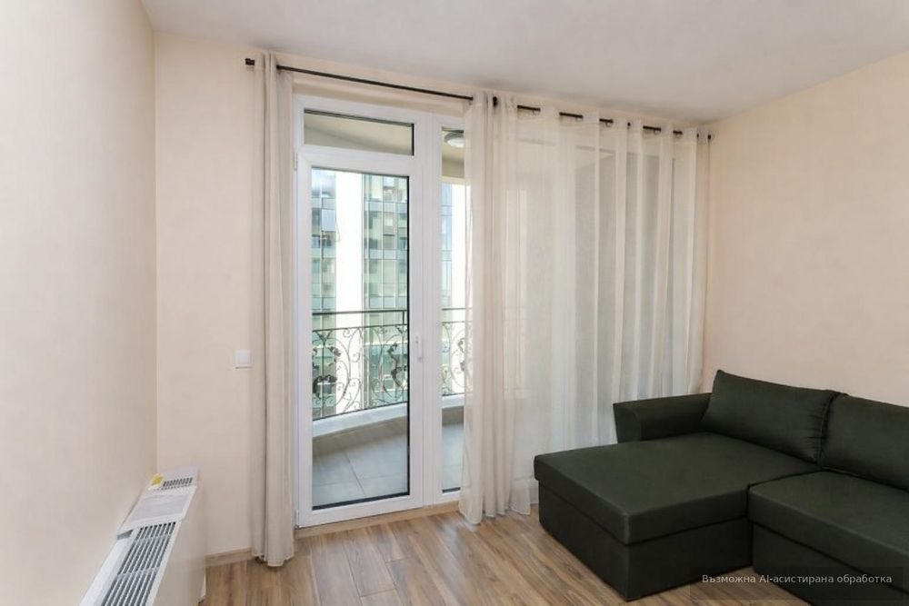 Дава се под наем Двустаен апартамент в София, Хладилника - 70 кв.м за 850 € - Снимка #2