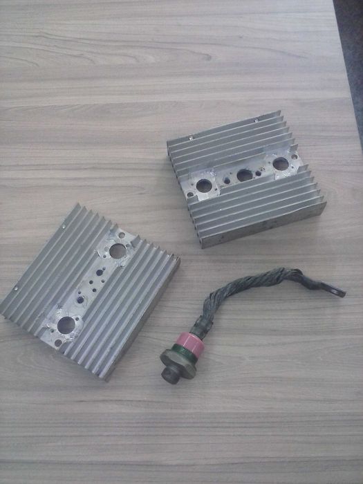 Продавам различни уреди и инструменти - използвани и нови