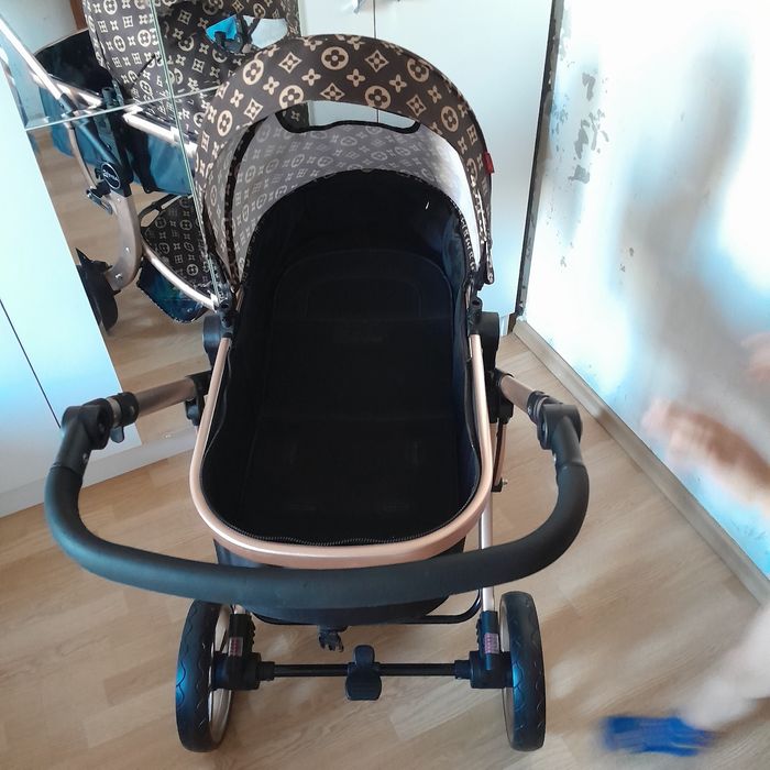 Коляска люлька. Прогулочная