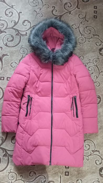 Куртка пуховик женская