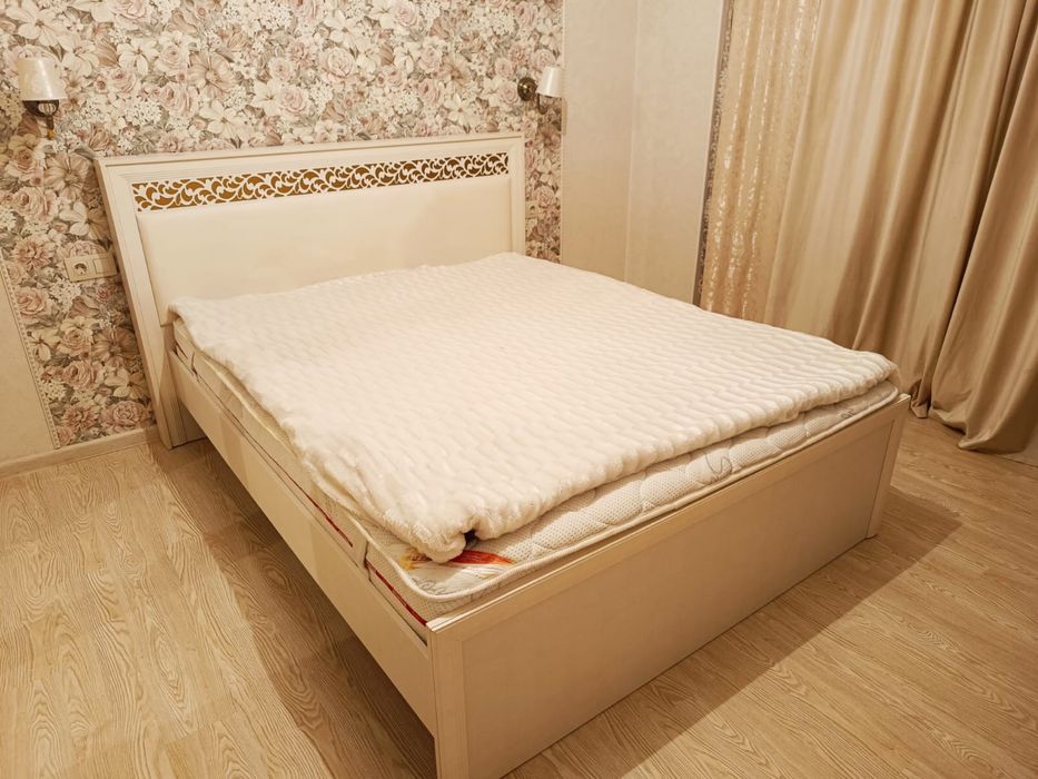 Спальная гарнитура