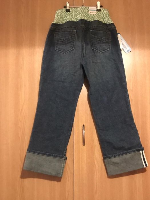 Pantaloni de blugi gravida Old Navy trei sferturi