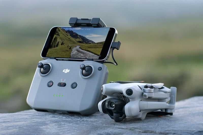 Продавам Dji Mini 3 като нов с гаранция!