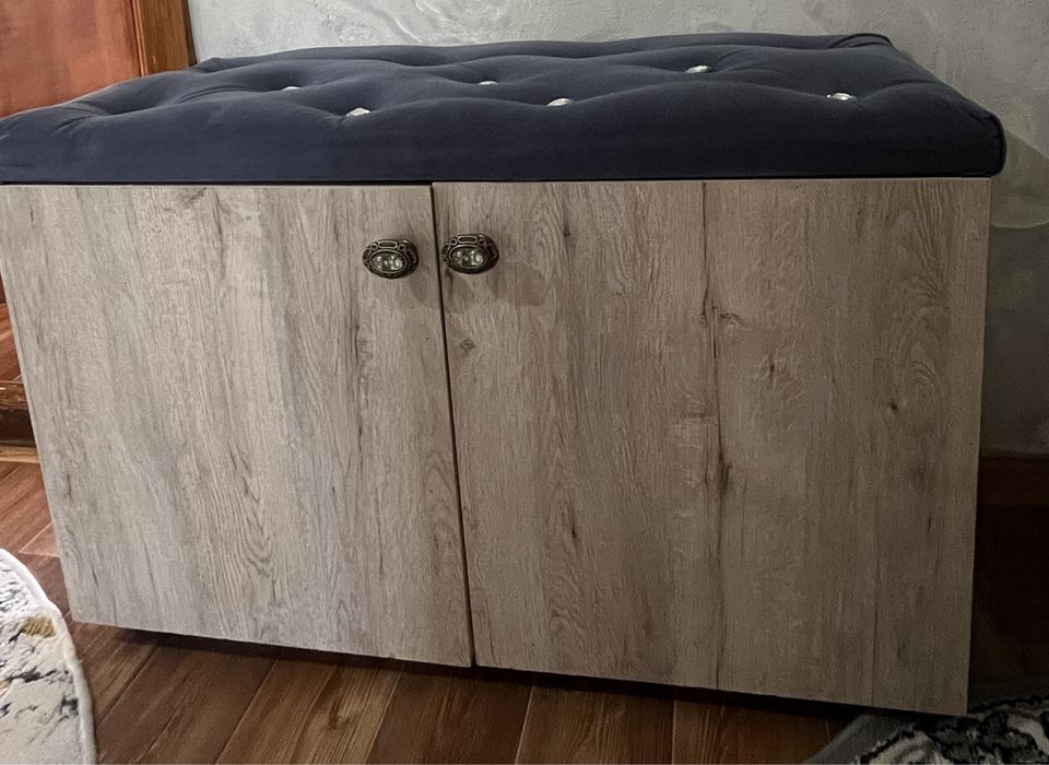 Продам шкаф для обуви