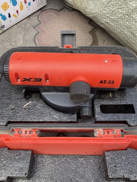 Нивелир для строительства