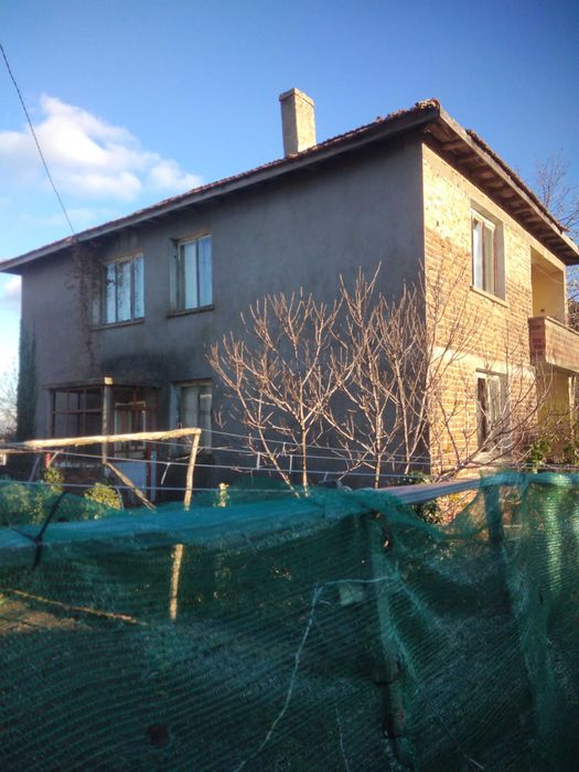 Продавам къща в с. Граматиково