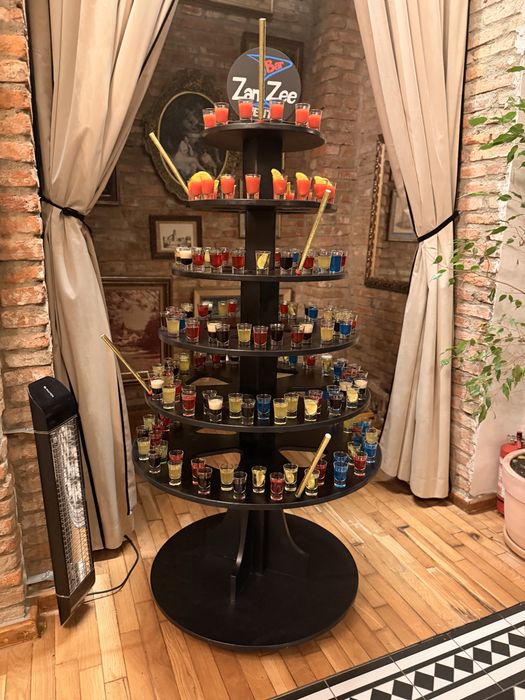 Tort shoturi,tortul mirelui, tort majorat, shoturi nunta, bautura inclusa,evenimente, cocktail bar, shoturi majorat,bar mobil, open bar, petreceri