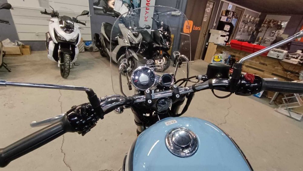 Royal Enfield Meteor 350 2026/ A2 - stoc EST BIKE
