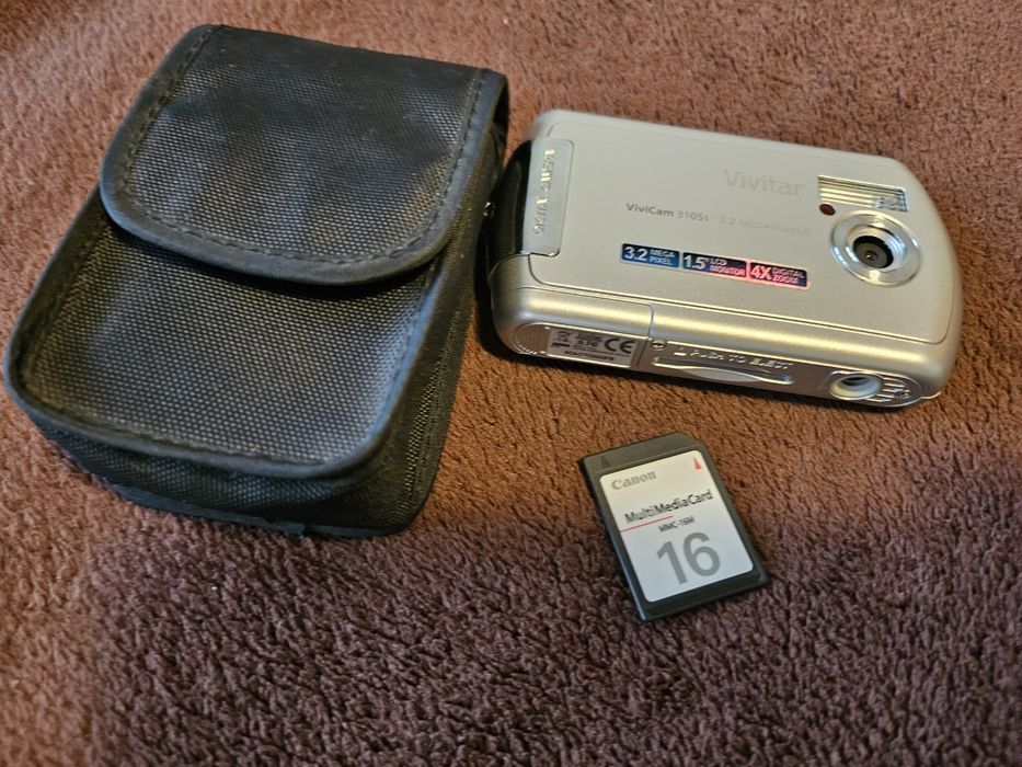 Дигитална ретро камера Vivitar