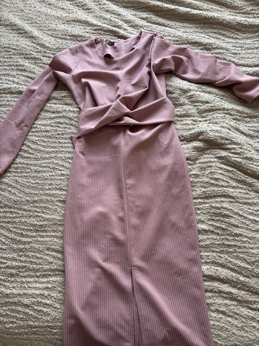 Платье почти новое