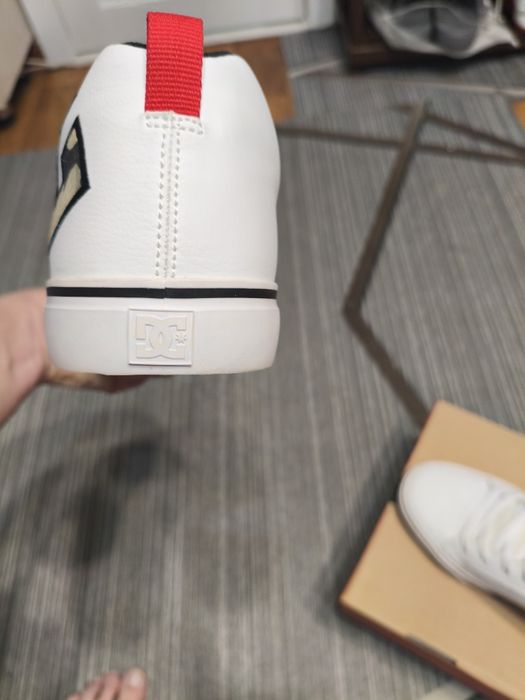 Кеды DC оригинал 46 размера, кожа 100%