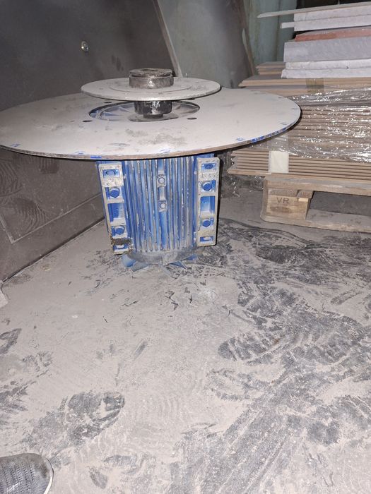 Электродвигатель