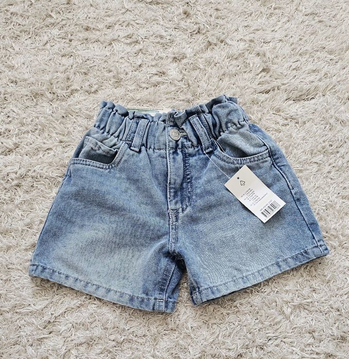 Дрехи за момиченце