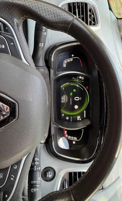 Renault IINITIALE PARIS