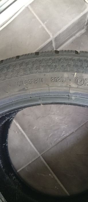 Continental 245/40/18