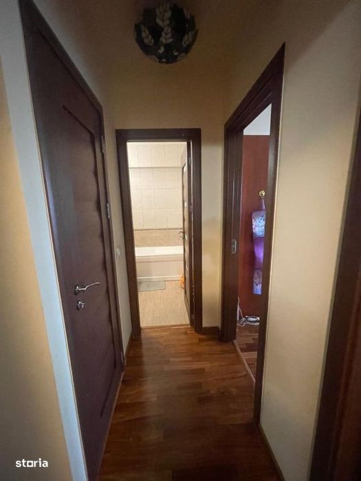 Apartament decomandat 4 camere, 97.83 mp - zona McDonald's