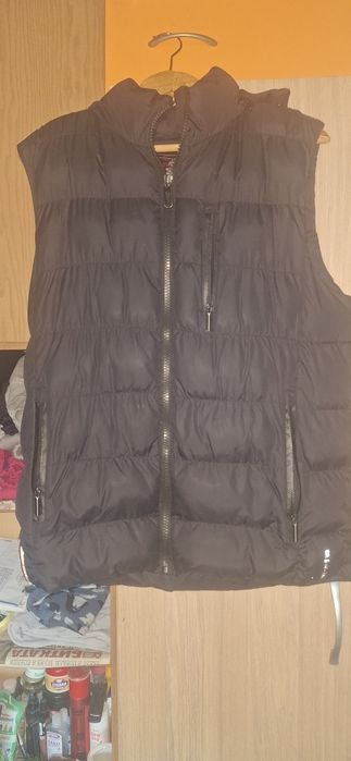 Продавам есенно -зимен елек