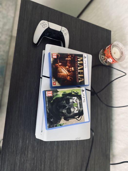 Продам плейстейшин 5 слим 1 тб