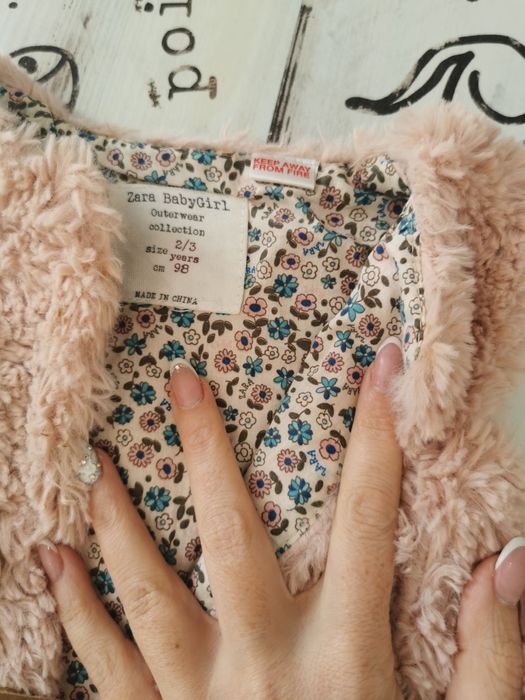 Оригинални детски елеци "Zara", размери 2-3 и 3-4 години